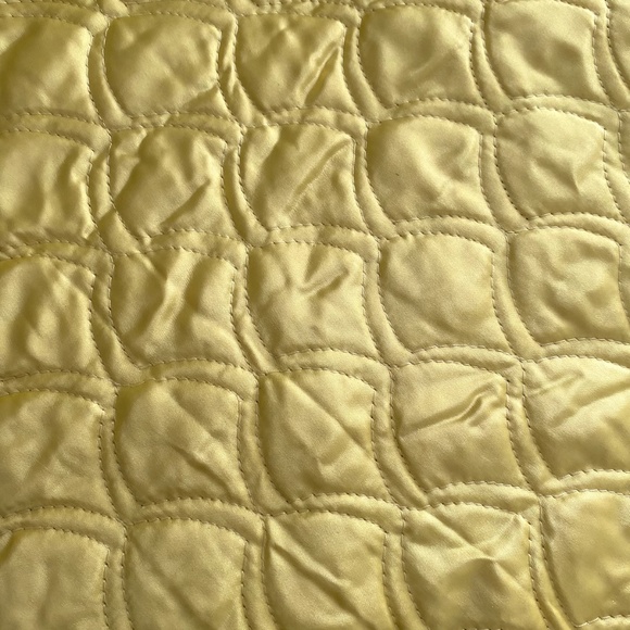 VTG 1940s Chartreuse Rayon Coverlet Bedspread Twin or Full Sz - Picture 4 of 7